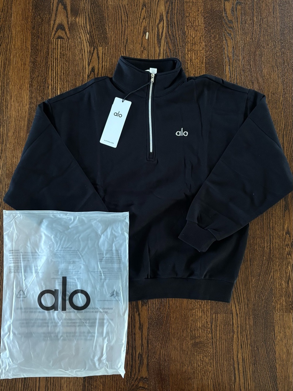ALO Yoga Men's Black Half-Zip Pullover Sweater